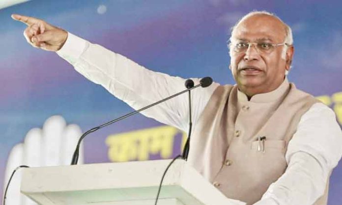 Mallikarjun Kharge writes to President Murmu against privatisation of Sainik schools