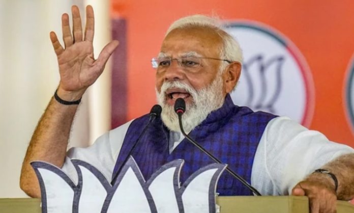 PM Modi Fires on DMK