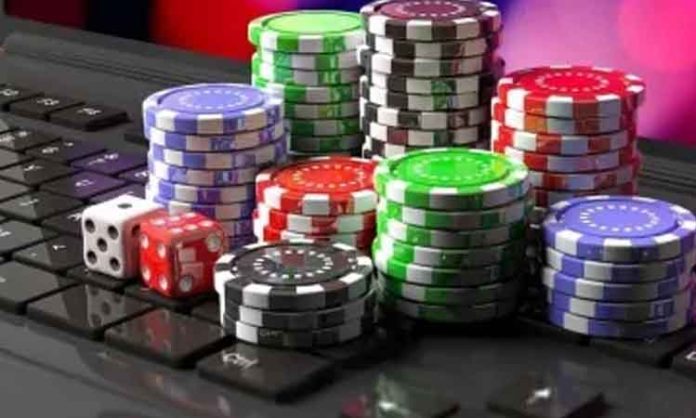 Scientist’s secret gambling den busted in Medchal