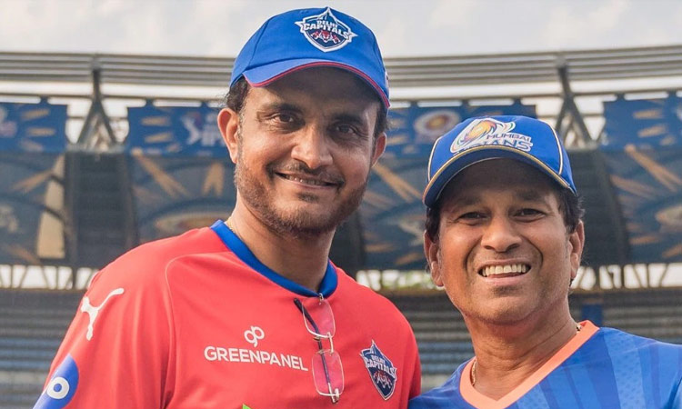 Sourav Ganguly and Sachin Tendulkar meet at Wankhede