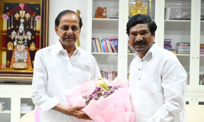 Thatikonda Rajaiah Meet with KCR