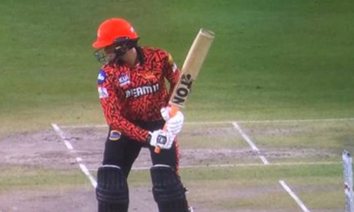 IPL 2024: PBKS Opt Bowl against SRH