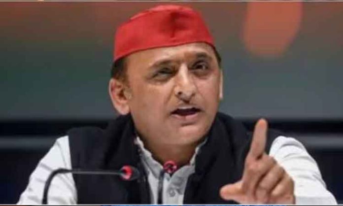 ED and CBI should shut : Akilesh Yadav