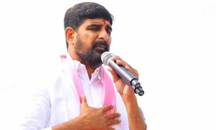 Case registered against BRS MLA Padi Kaushik Reddy