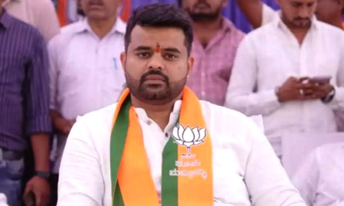 Two arrested in Prajwal videos case