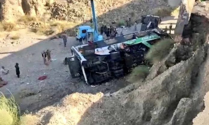 bus falls into ravine in Pakistan’s Balochistan