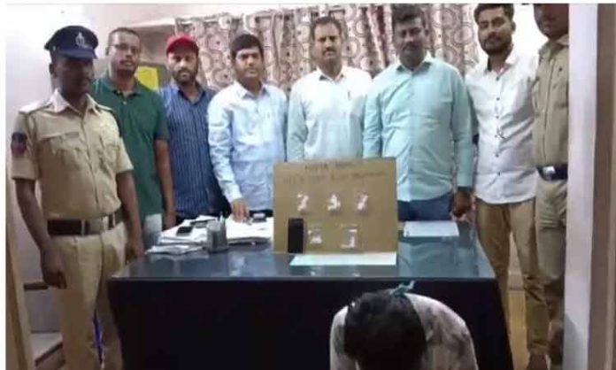 Huge amount of drugs seized in Kukatipally