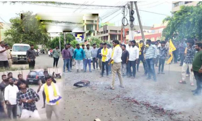 Kodali Nani house attacked