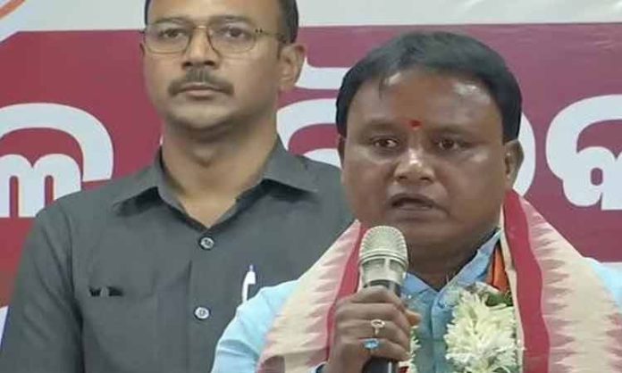 BJP's tribal leader Mohan Charan Majhi to be new CM