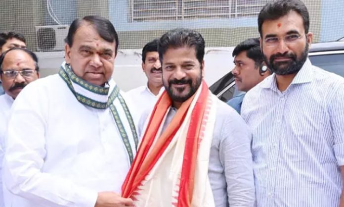 Revanth reddy meets Pocharam srinivas reddy