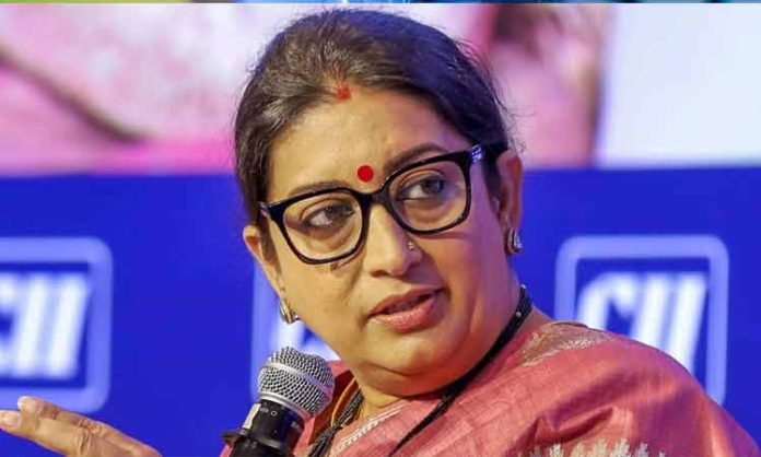 Smriti Irani in the direction of defeat