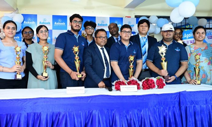 Aakash Educational students as toppers in NEET UG 2024
