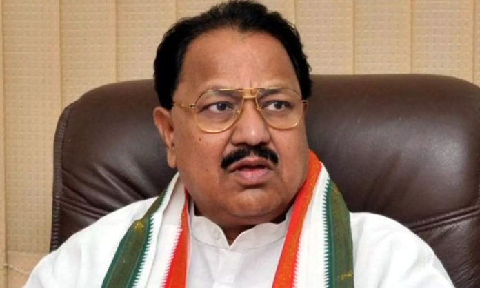 CM Revanth condoles demise D Srinivas