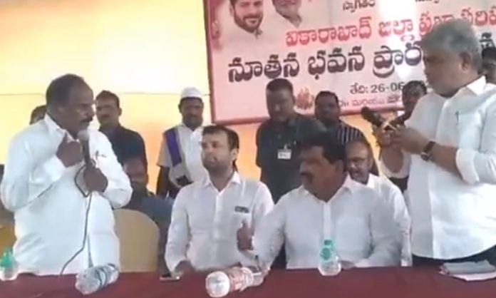 Kale yadaiah vs Mahender reddy