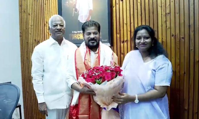 MP Kadiyam kavyam meets revanth reddy