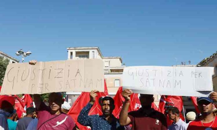 Indian labours in Italy