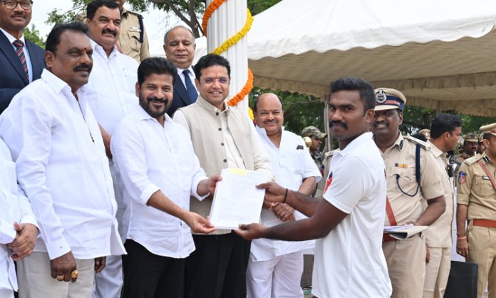 60000 jobs will be filled: CM Revanth