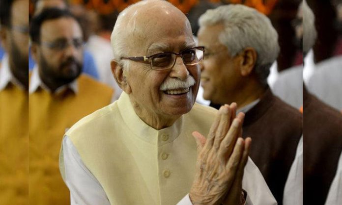 Advani discharge from Apollo