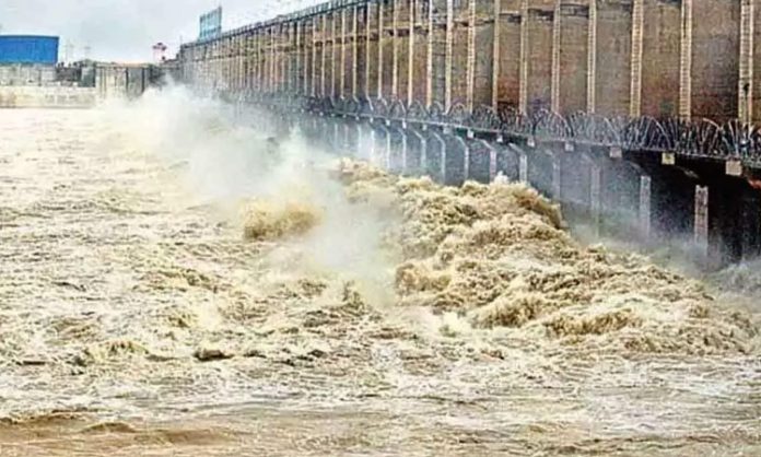 flood flow continued to Nagarjuna Sagar and Jurala reservoirs