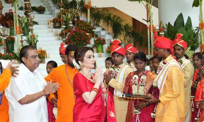 Mass marriages