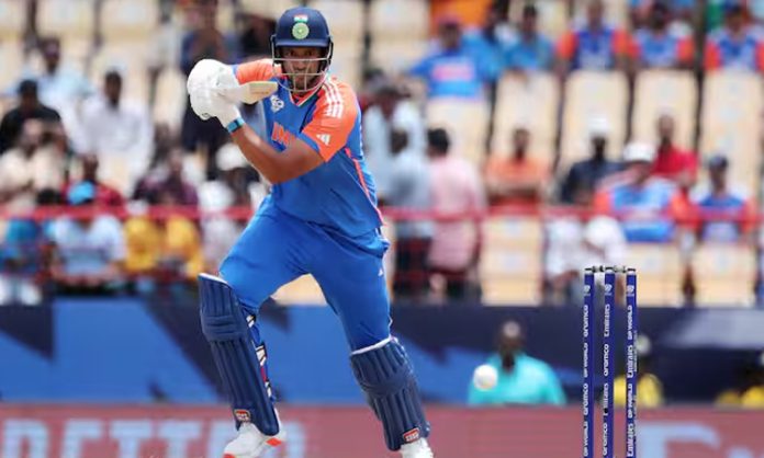 BCCI Changes in Tema India for Zimbabwe Tour