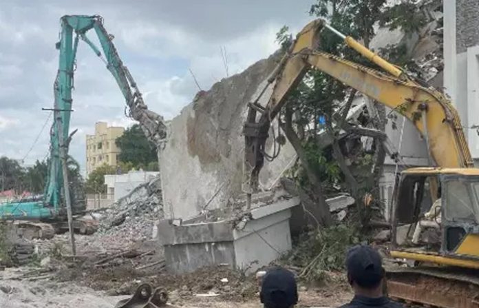 Hydraa collapsed illegal construction