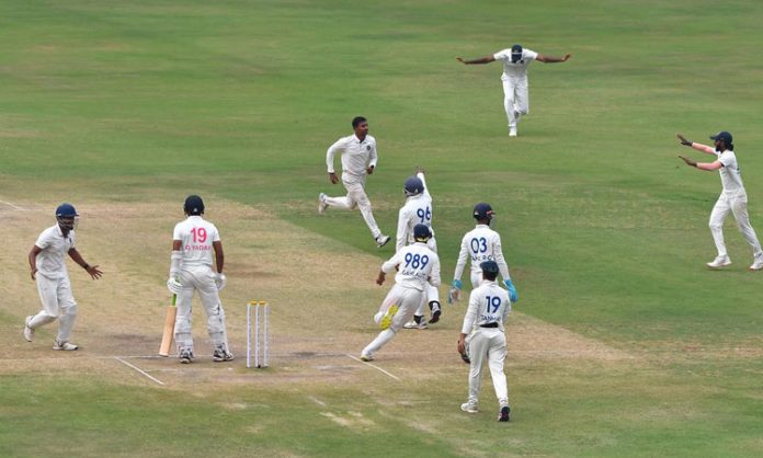 Hyderabad won on pondicherry