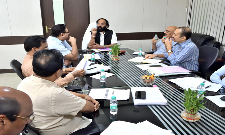 శరవేగంగా ప్రాజెక్టుల పూర్తి