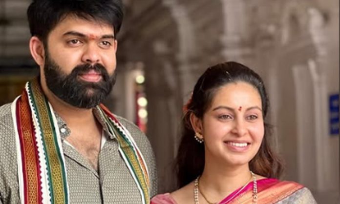 Actress Abhinaya Gets Engaged