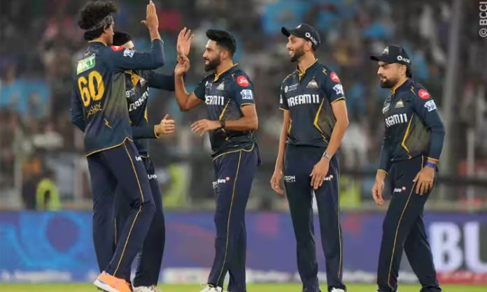 Gujarat titans won on Mumbai Indians