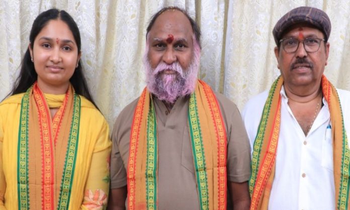 Politician Turned Actor Jaggareddy New look