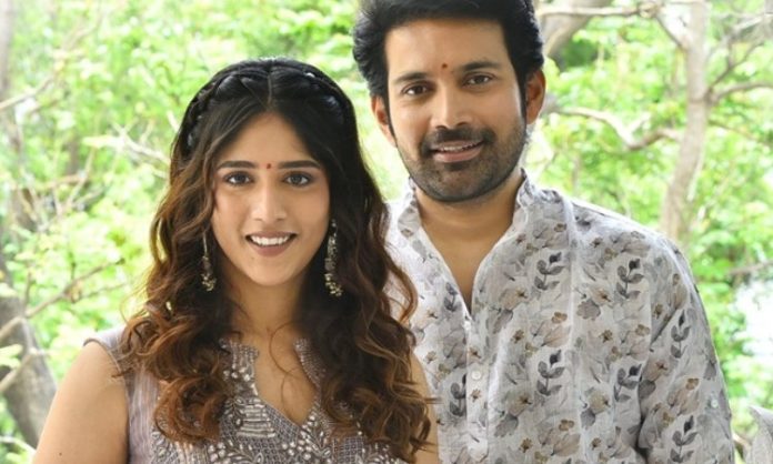 Youthful Family Entertainer Santana Prapthirastu