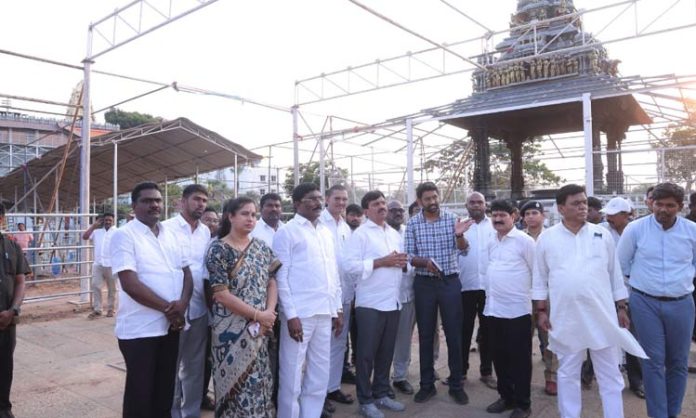 maada veedhulu