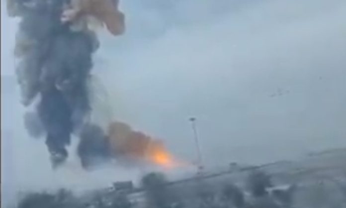 Huge Blast In Iran Four Dead