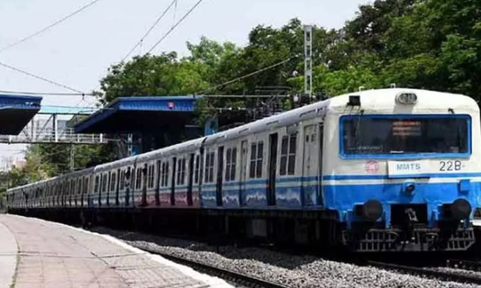 Sexual Assault On Girl In MMTS Rail is False