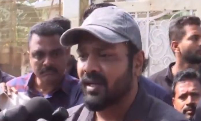 High tension at Mohan Babu house