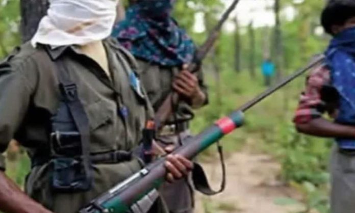 86 Maoists Surrender Before IG