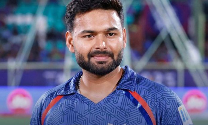 Lucknow Won Toss And Choose to bowl