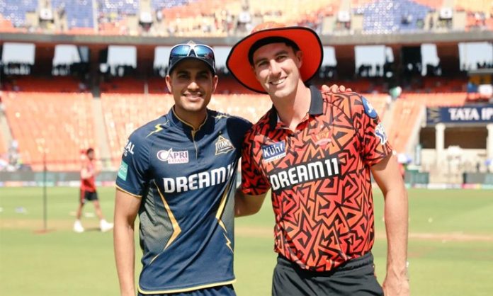 Gujrat Titans Won Toss And Choose To Bowl
