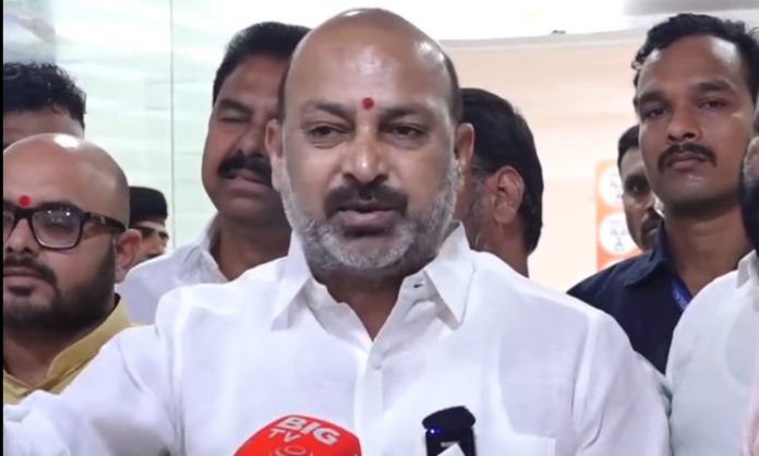 Bandi Sanjay kumar comments on Congress