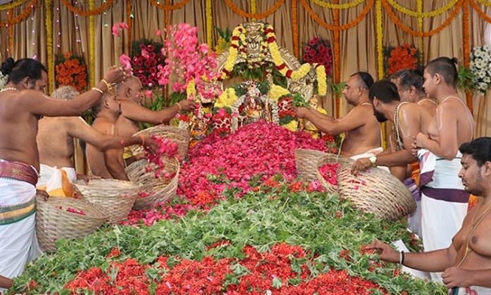 vontimitta kodandarama pushpa yagam