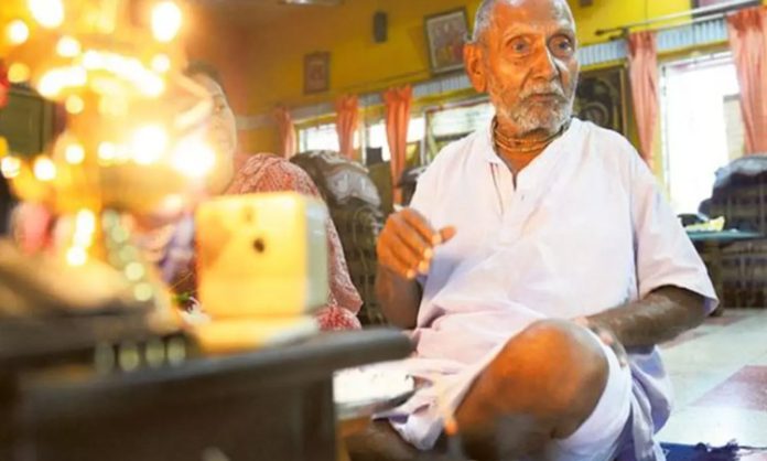 Yoga Teacher Sivananda Passes Away