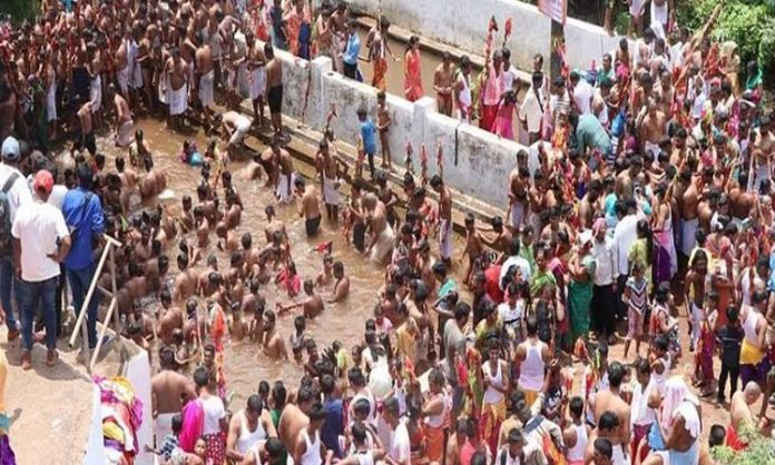 Stampede at Goa temple festival