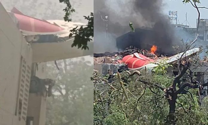 Plane crash in Gujarat