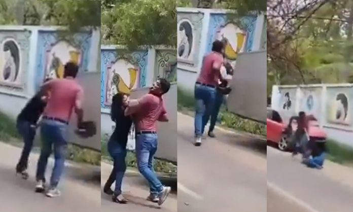 Lovers fighting in Lucknow
