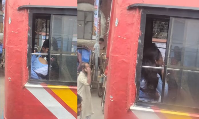 Romance in RTC bus