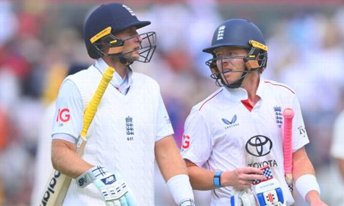 England lead in Ind vs Eng
