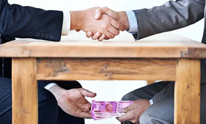 High Court comments corruption