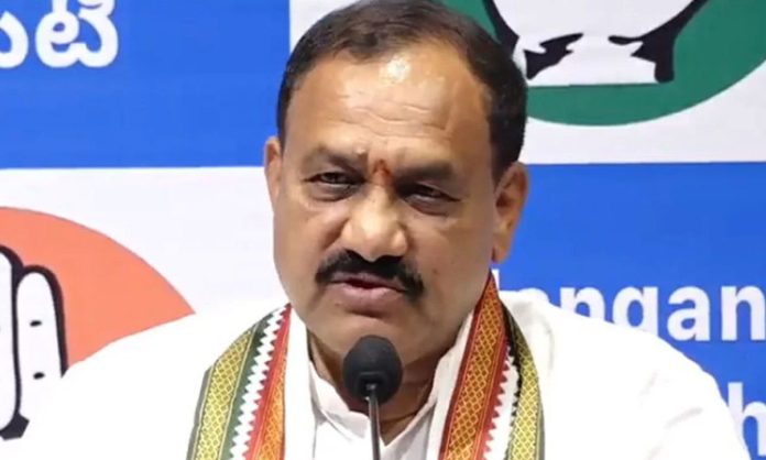 Mahesh Kumar Goud counter Kavitha