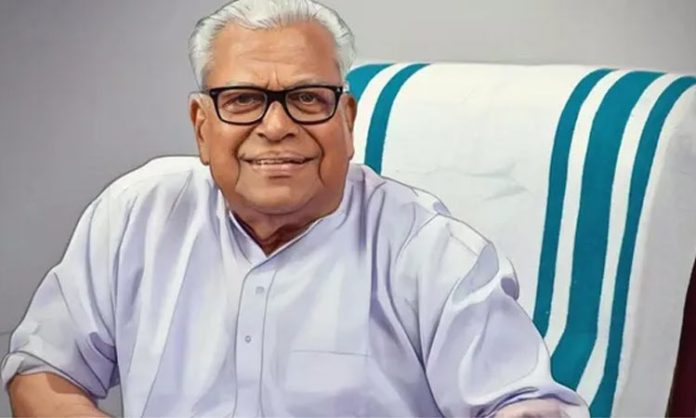 V.S.Achuthanandan